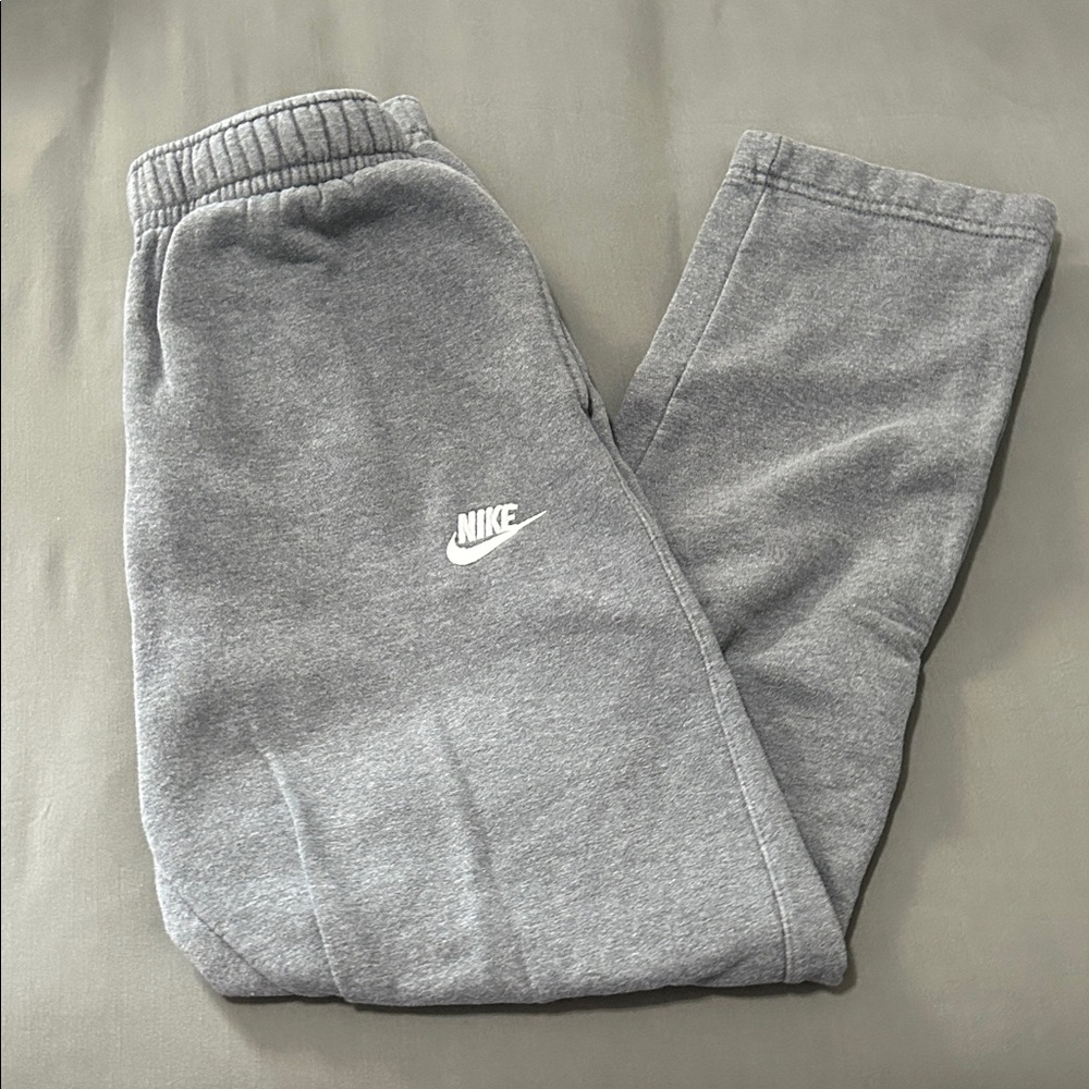 Small Nike Women’s Sweatpants